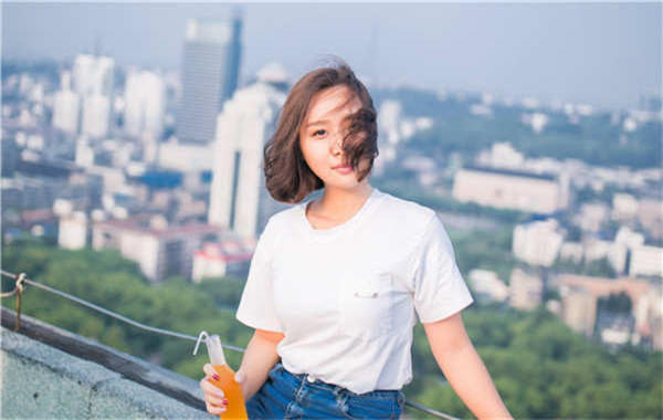 龙安验血验出y就一定是男孩吗(验血验出y一定是男孩吗 会变女孩吗)